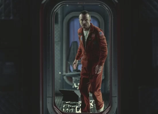 La temporada 6 de Black Mirror llega con más emoción y un elenco impresionante