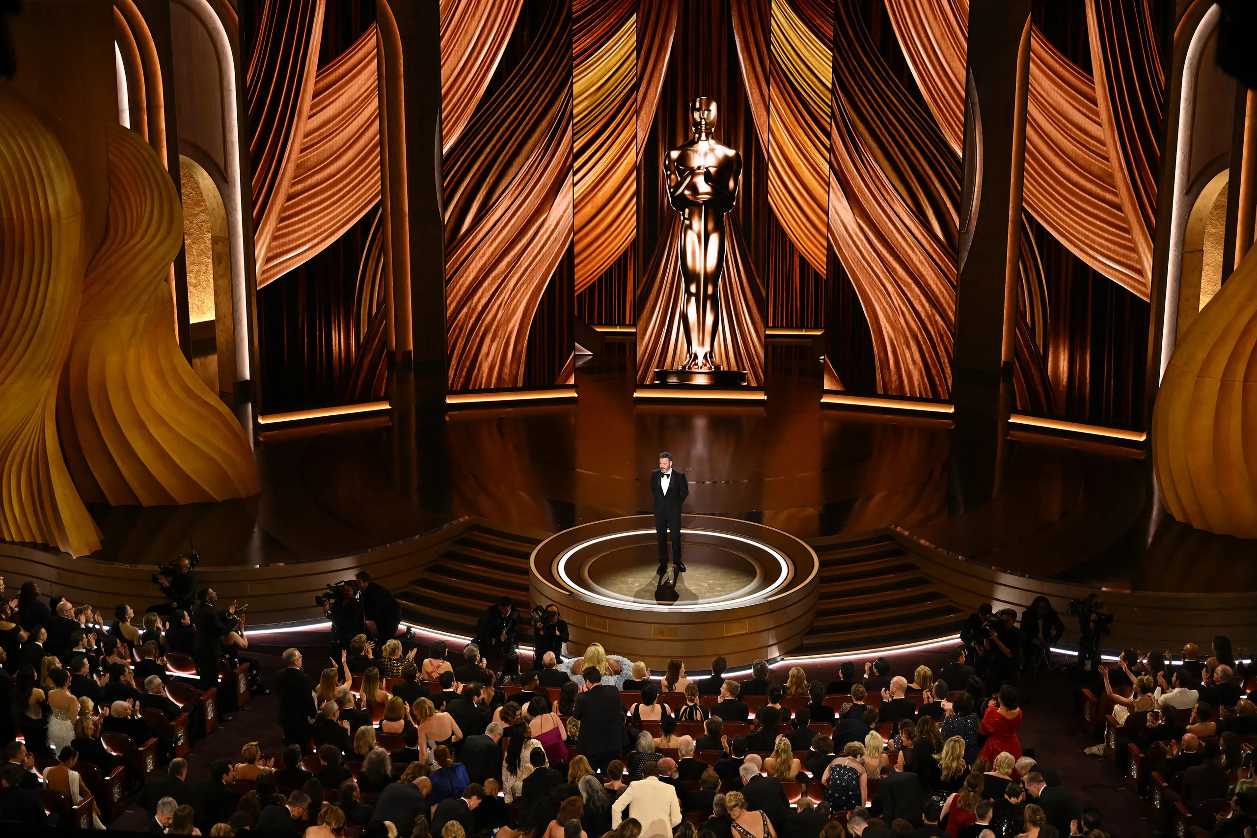 VF how to watch the oscars 2024