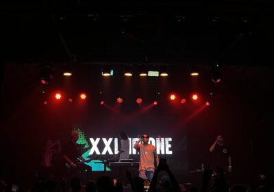 XXL Irione en The Roxy: Funky Villero en la alta sociedad