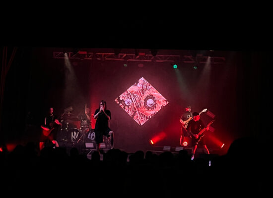 NVLO en el Teatro Vorterix: la podredumbre mística del agite