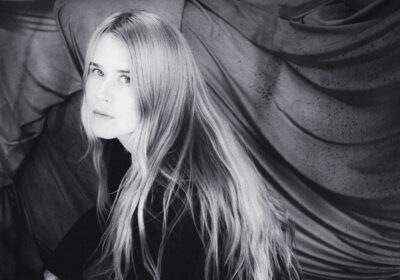 Anna von Hausswolff presenta dos nuevos singles como adelanto de su nuevo disco