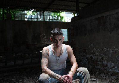 NEO PISTEA ESTRENA “CULTO III”, EL CIERRE DE LA TRILOGÍA QUE CONSAGRA SU CARRERA