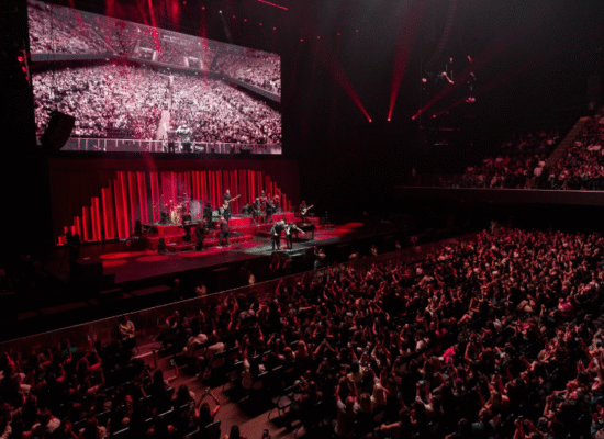 Sofia Lescano 5 SIN BANDERA CIERRA SU GIRA INTERNACIONAL EN NUESTRO PAÍS: CUÁNDO Y DÓNDE PUEDO VERLO