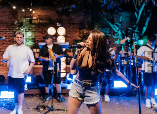 Sofia Lescano 5 VALENTINA MÁRQUEZ PRESENTA SU NUEVA CANCIÓN, “QUE SERÁ DE TI & SI LA VES”