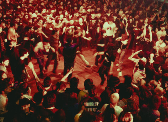 PARADOR KONEX: WINONA RIDERS ENCIENDE EL AÑO CON UN DOBLE SET