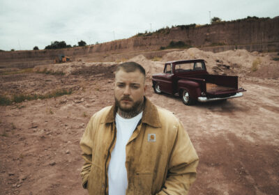 ZEBALLOS ESTRENA “CUANDO ESCRIBÍA ASIMETRÍA” Y MARCA EL COMIENZO DE UNA NUEVA ETAPA