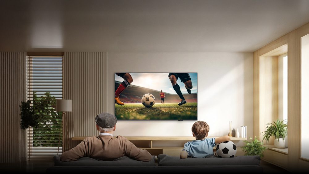 Bg living Abuelo y nene H RGB.jpg 1000x563 1