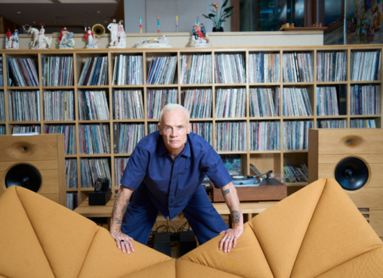 Sofia Lescano 3 Honora: el debut solista de Flea ya se encuentra disponible