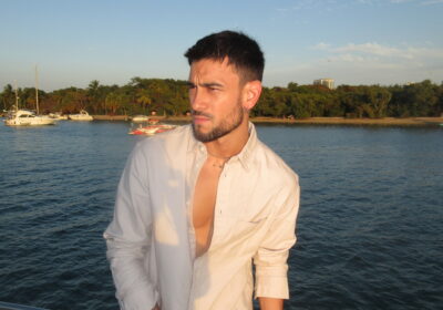 AGUS BERNASCONI ANUNCIA SU PRIMER TEATRO ÓPERA Y SU NUEVO SINGLE