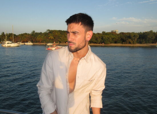 Sofia Lescano 6 AGUS BERNASCONI ANUNCIA SU PRIMER TEATRO ÓPERA Y SU NUEVO SINGLE