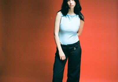 FRANZIZCA presenta su nuevo álbum AMIGA