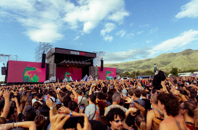 1784819805021 escenario cosquin