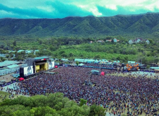 Sofia Lescano 1 COSQUÍN ROCK 2027: TODO LO QUE TENÉS QUE SABER PARA COMPRAR TUS ENTRADAS
