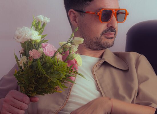 Chino Mansutti y Experimento Negro fusionan sus voces en “Chill”
