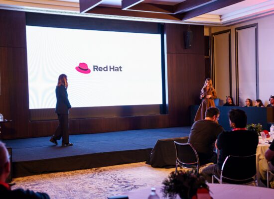 Sofia Lescano 2 Red Hat reunió a líderes del sector financiero en la primera edición del Finance Forum Argentina